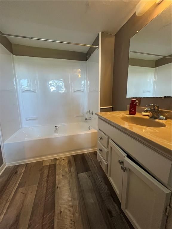 522 Illinois Street — photo 12