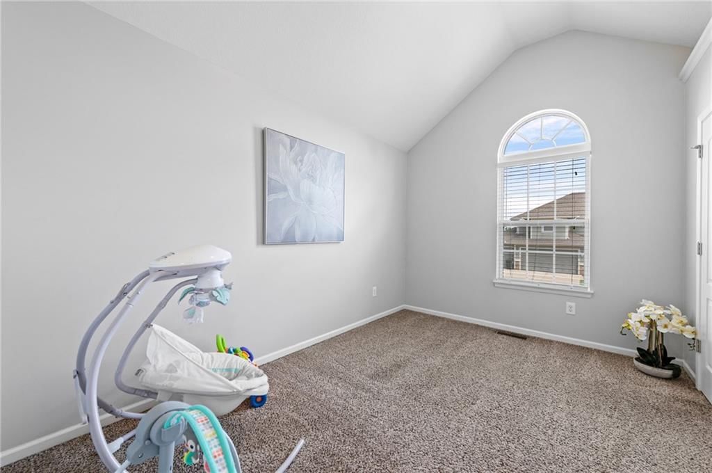 11331 Yecker Avenue — photo 18
