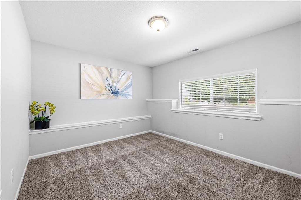 11331 Yecker Avenue — photo 22
