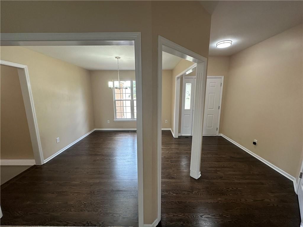 2405 SW Stone Bridge Circle — photo 5