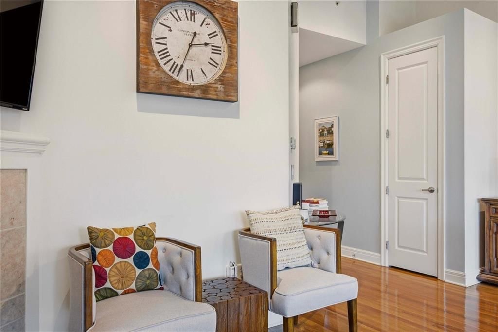 1101 Walnut Street — photo 4