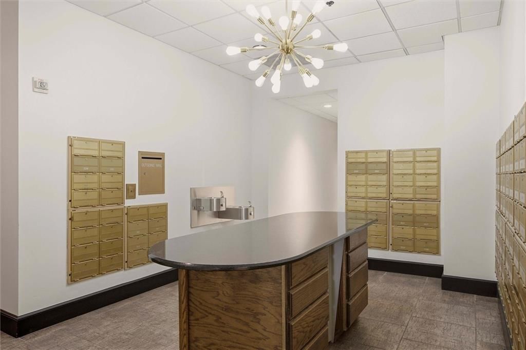 1101 Walnut Street — photo 25
