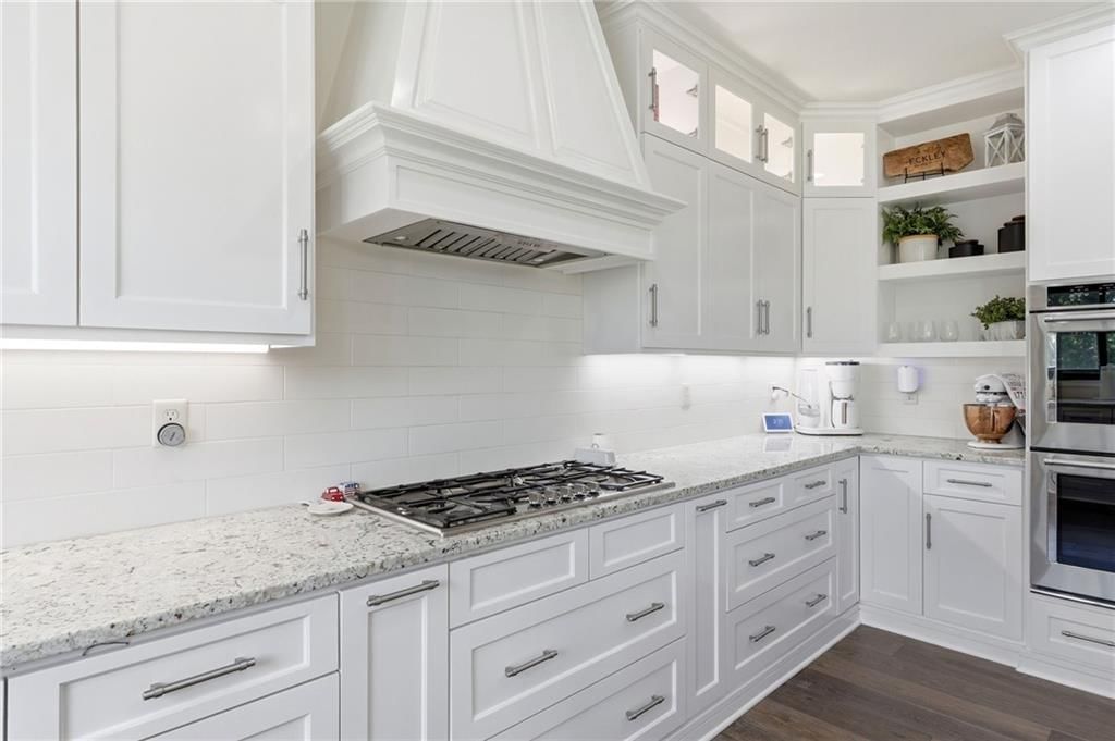 701 NE Shoreline Drive — photo 23