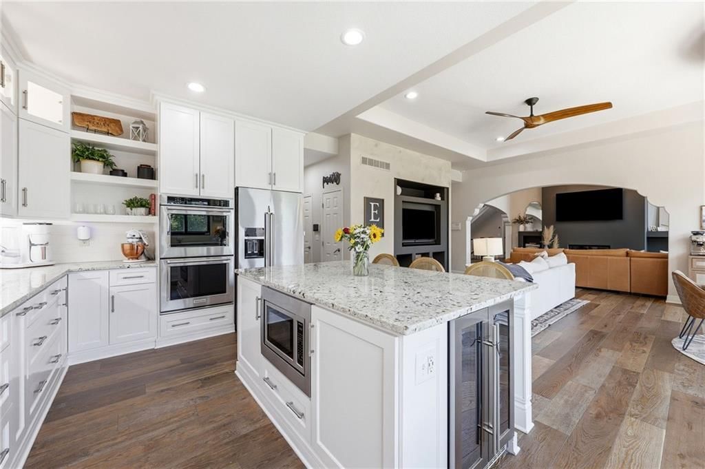 701 NE Shoreline Drive — photo 26