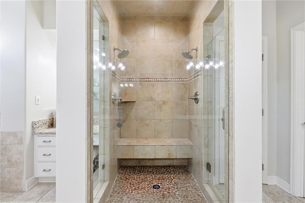 701 NE Shoreline Drive — photo 39