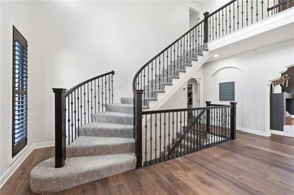 701 NE Shoreline Drive — photo 43