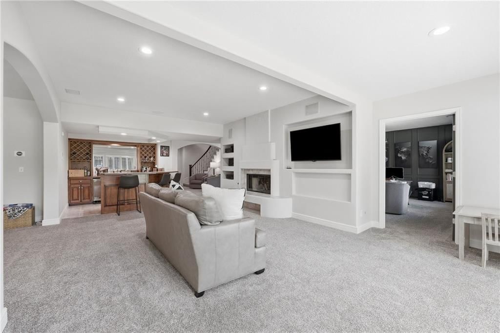 701 NE Shoreline Drive — photo 69