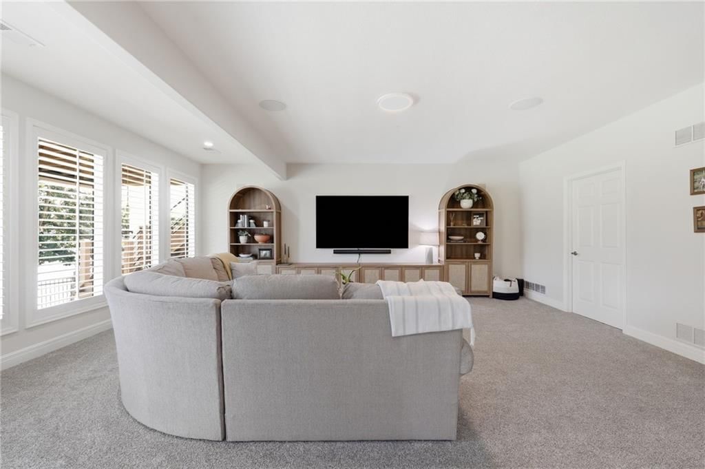 701 NE Shoreline Drive — photo 70