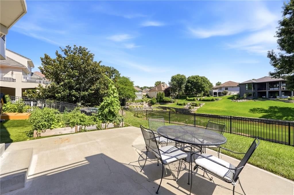 701 NE Shoreline Drive — photo 84