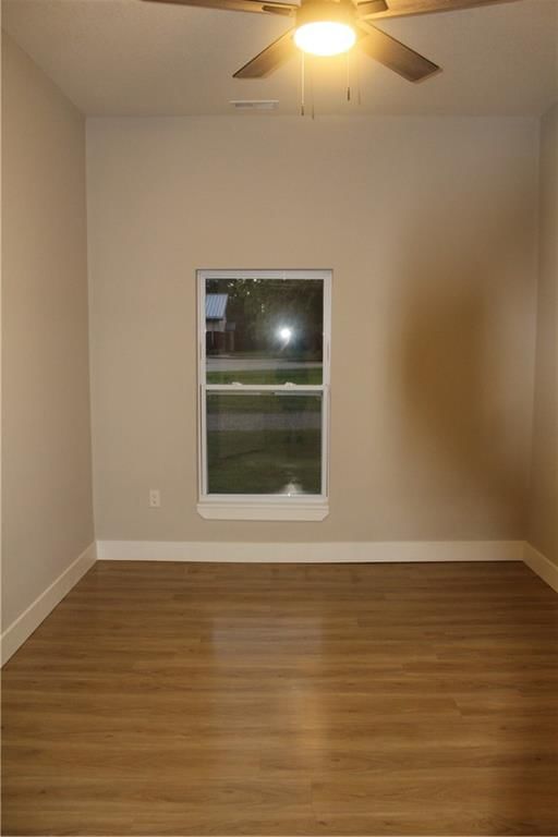 400 N Bynum Road — photo 30