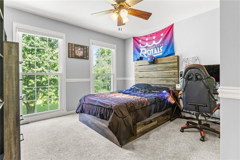 26209 E Blue Mills Road — photo 32