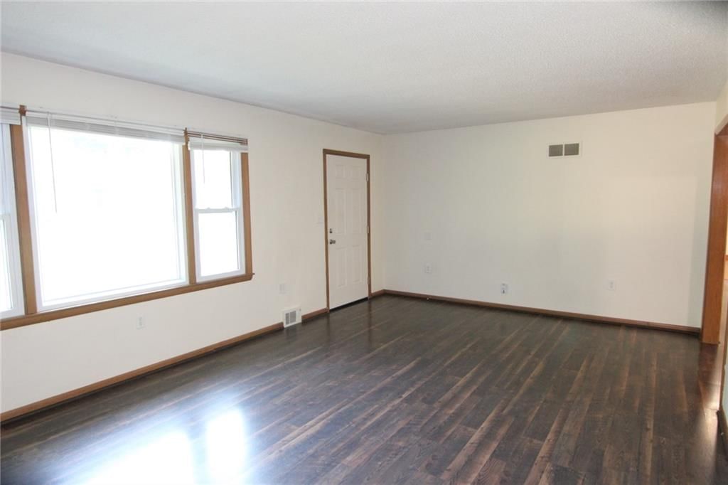 10201 W 69th Street — photo 7