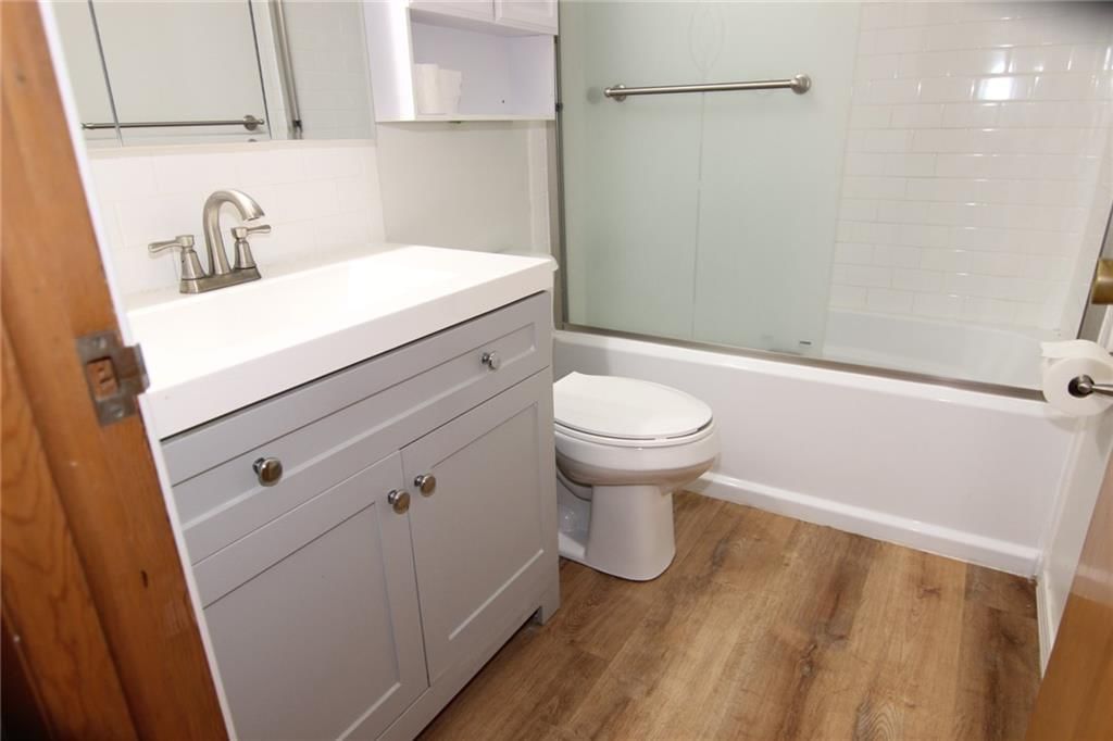 10201 W 69th Street — photo 17