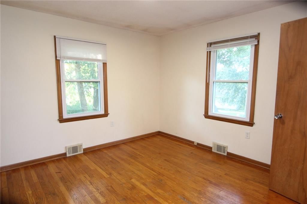 10201 W 69th Street — photo 23