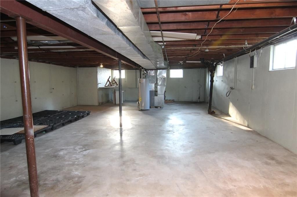 10201 W 69th Street — photo 27