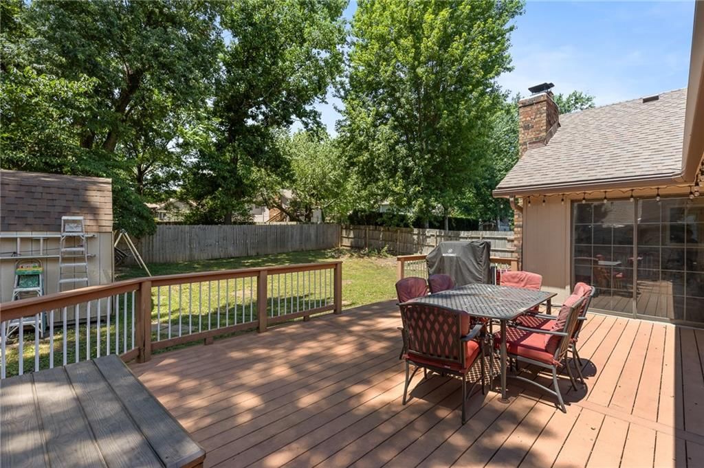2209 NW 10TH Street — photo 9