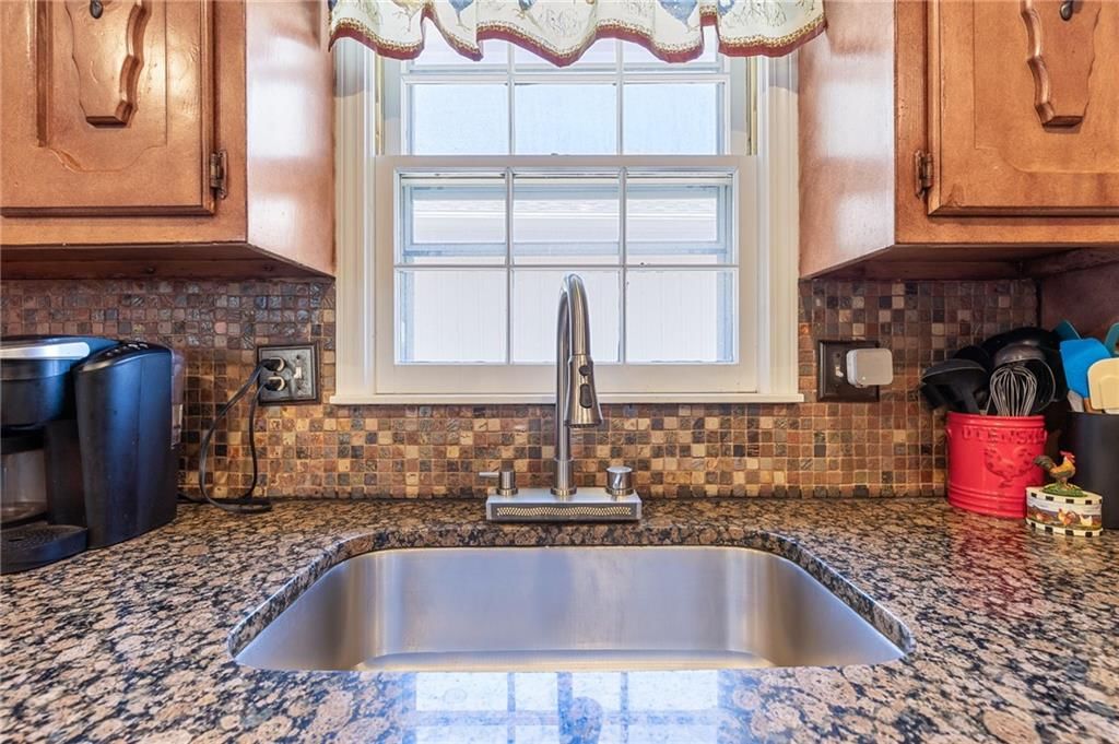 2209 NW 10TH Street — photo 17