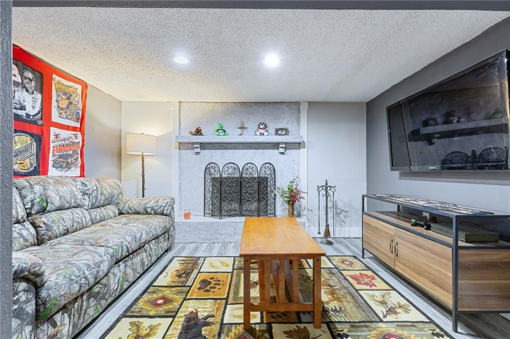 2209 NW 10TH Street — photo 35