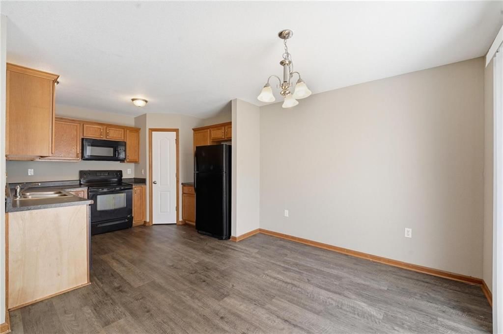 1631 Garrett Drive — photo 6