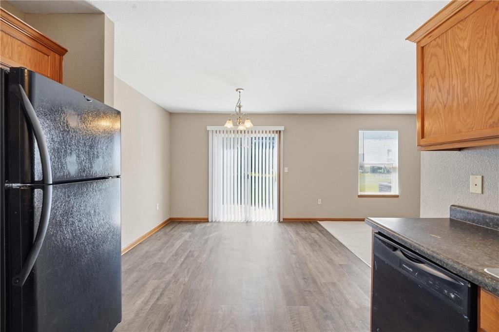 1631 Garrett Drive — photo 8