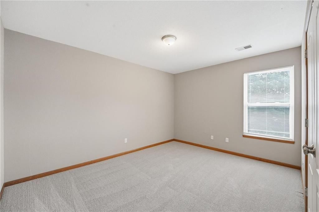1631 Garrett Drive — photo 19