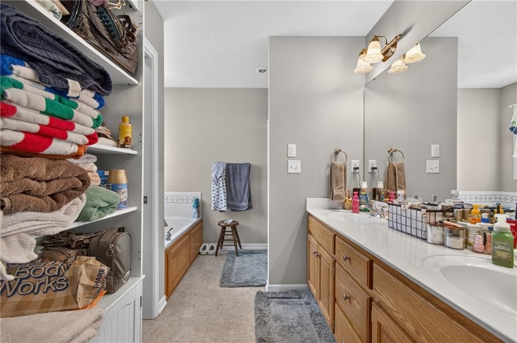 1408 Bridget Boulevard — photo 20