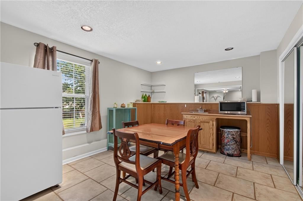1408 Bridget Boulevard — photo 36