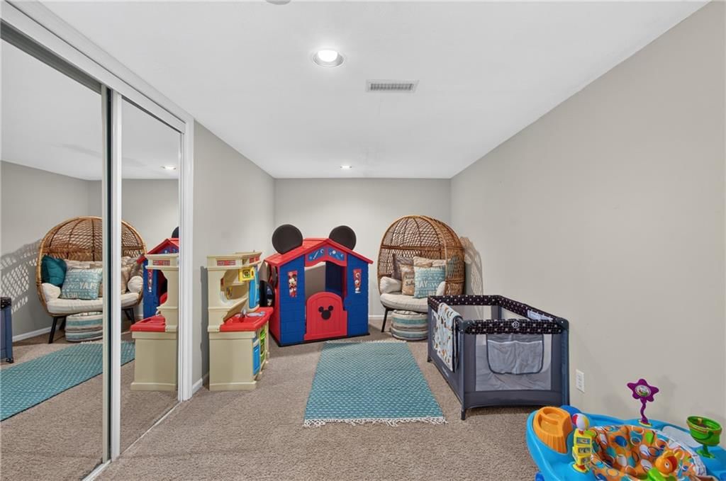1408 Bridget Boulevard — photo 37