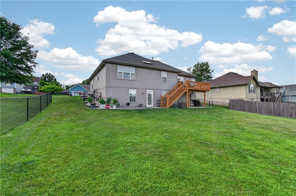 1408 Bridget Boulevard — photo 41