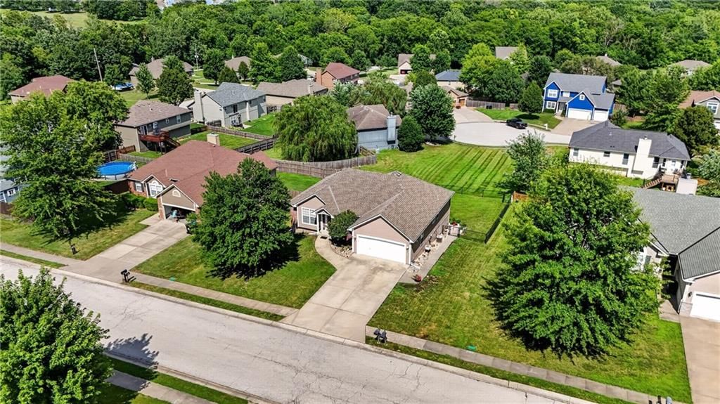 1408 Bridget Boulevard — photo 46