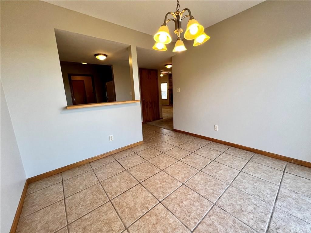 916 Eagle Ridge Drive — photo 21