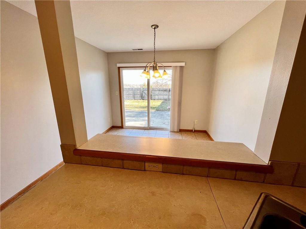 916 Eagle Ridge Drive — photo 23