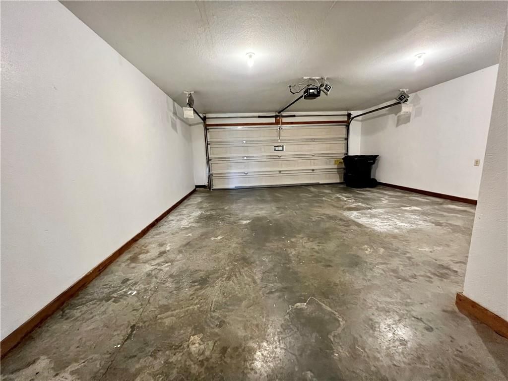 916 Eagle Ridge Drive — photo 30