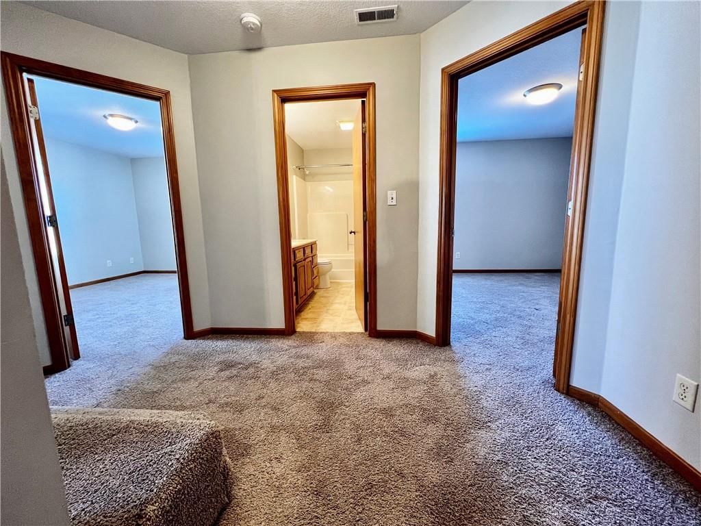 916 Eagle Ridge Drive — photo 34