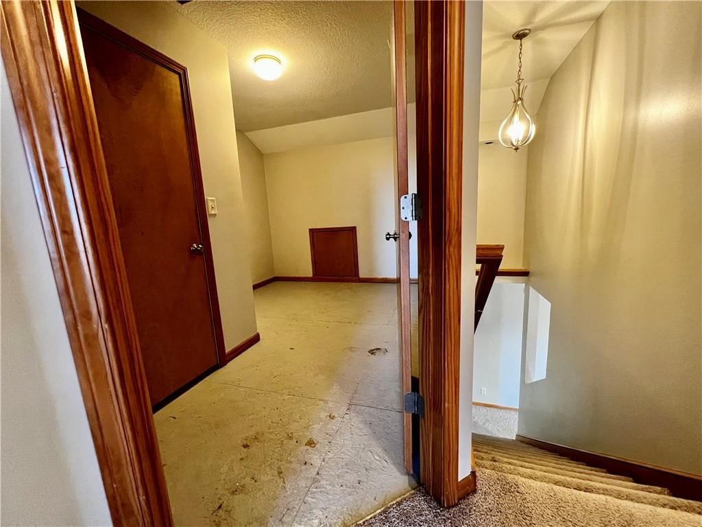 916 Eagle Ridge Drive — photo 35