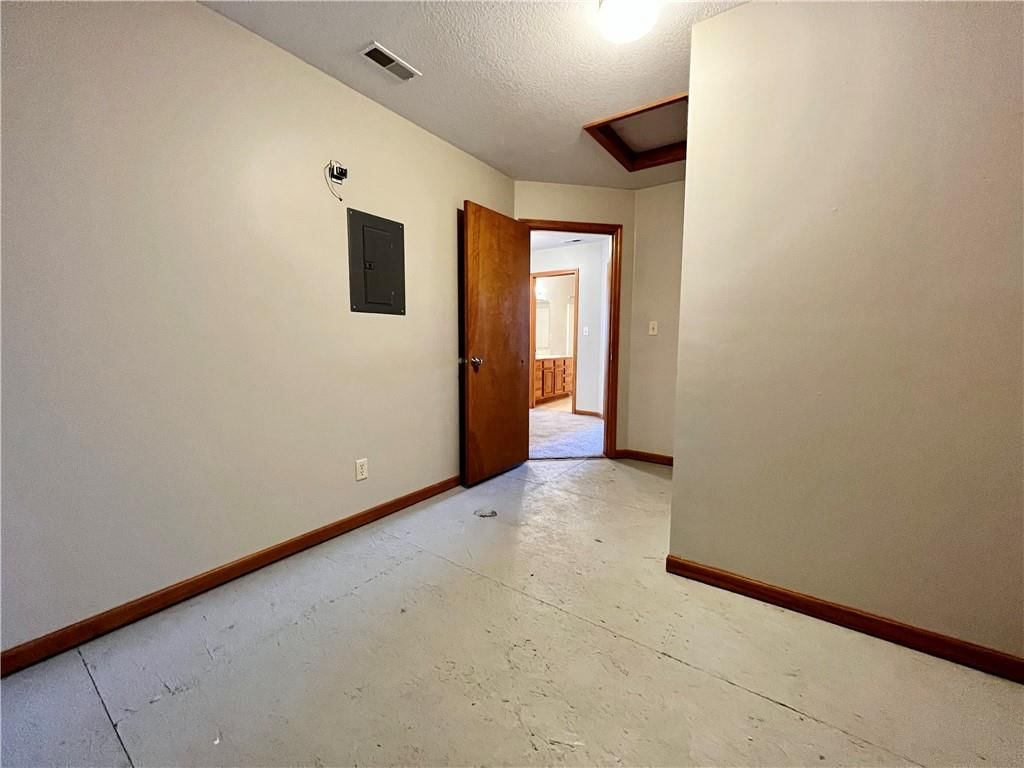 916 Eagle Ridge Drive — photo 41
