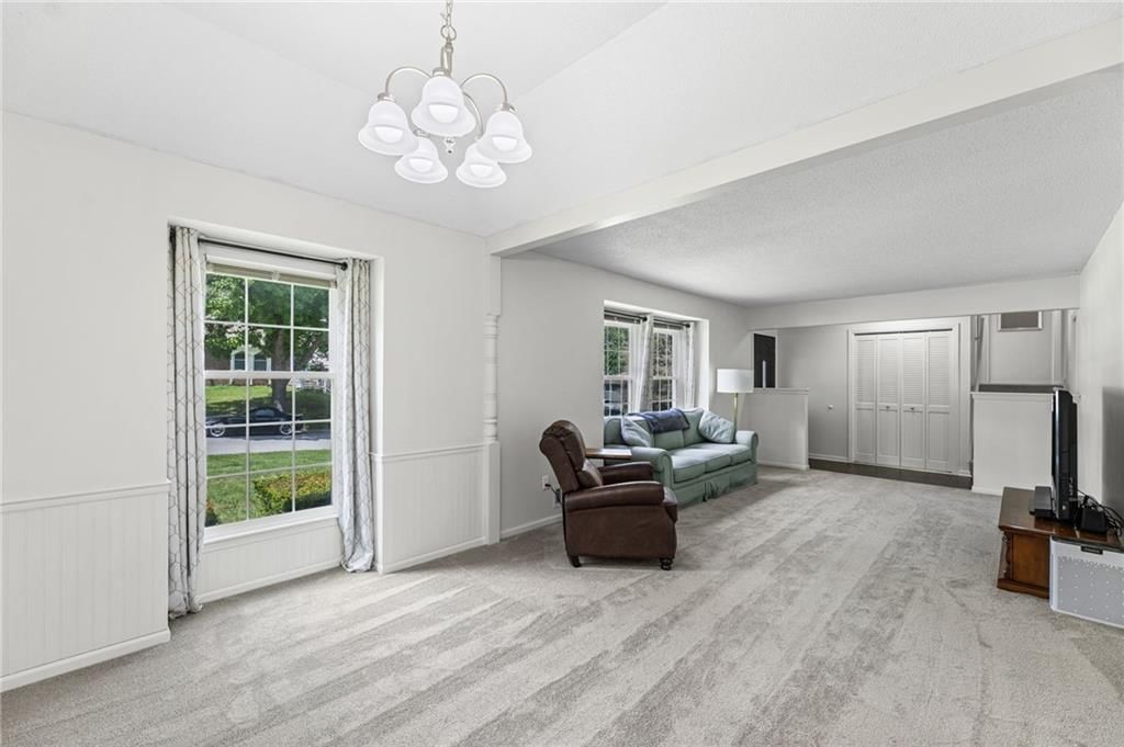 507 London Way — photo 8