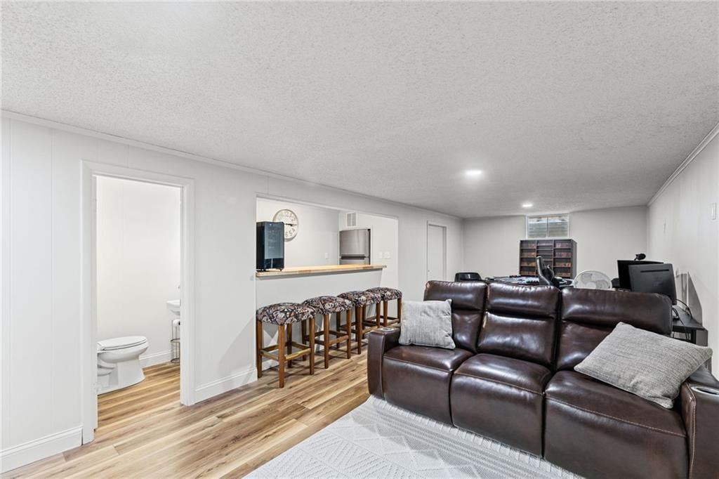507 London Way — photo 32