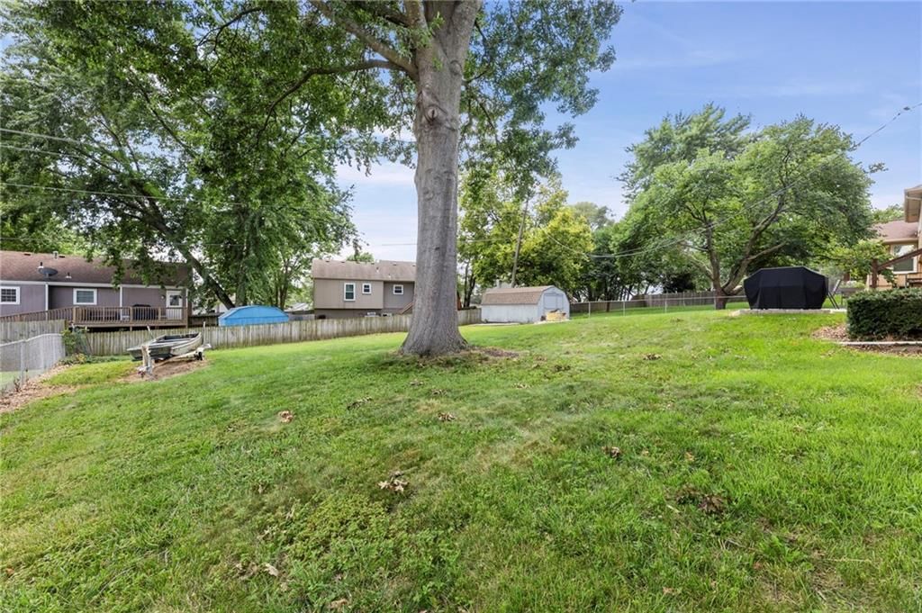 507 London Way — photo 46