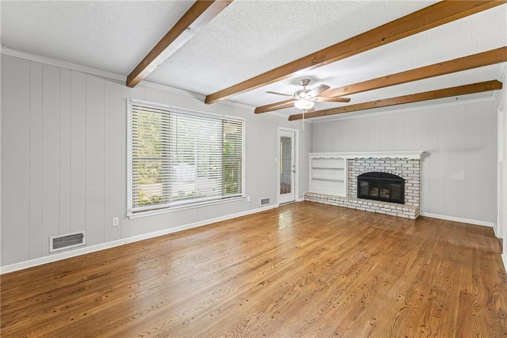 9622 Lowell Avenue — photo 3