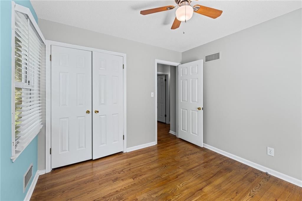 9622 Lowell Avenue — photo 18