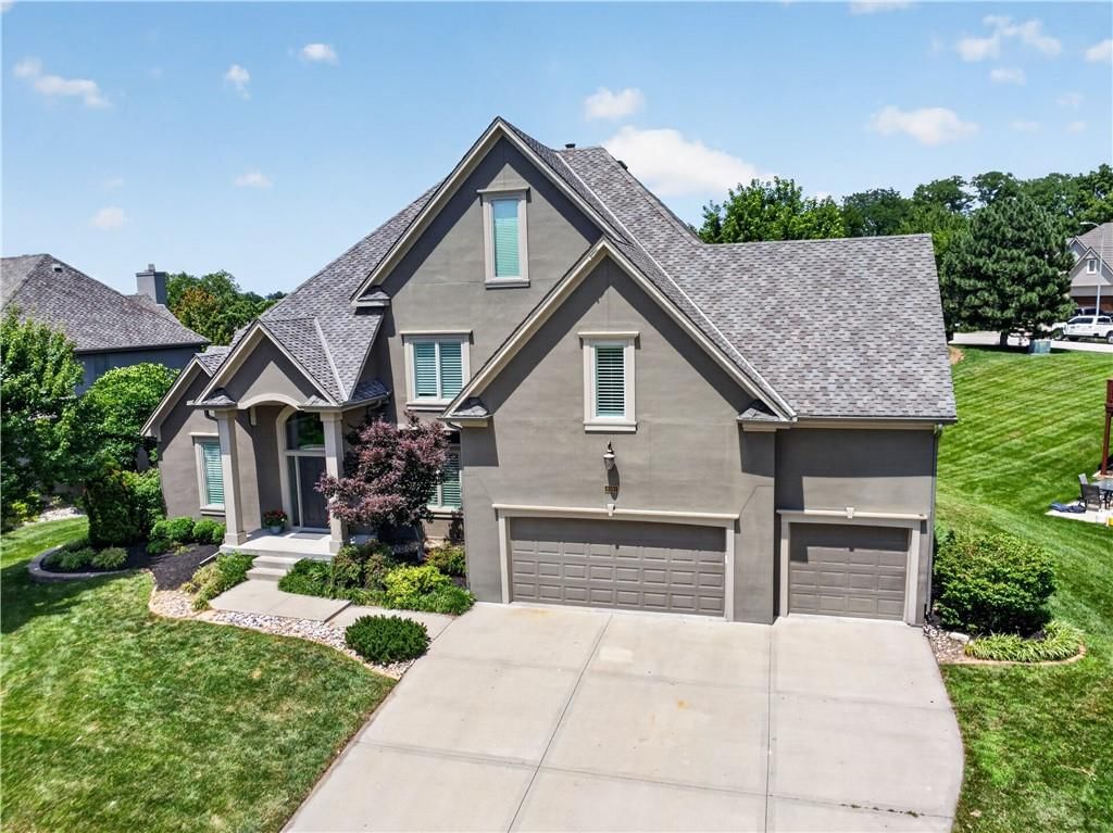 8101 Park View Drive — photo 3
