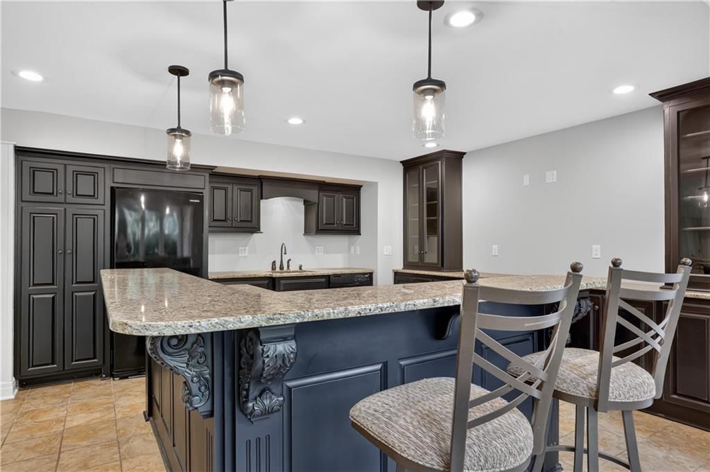 8101 Park View Drive — photo 37