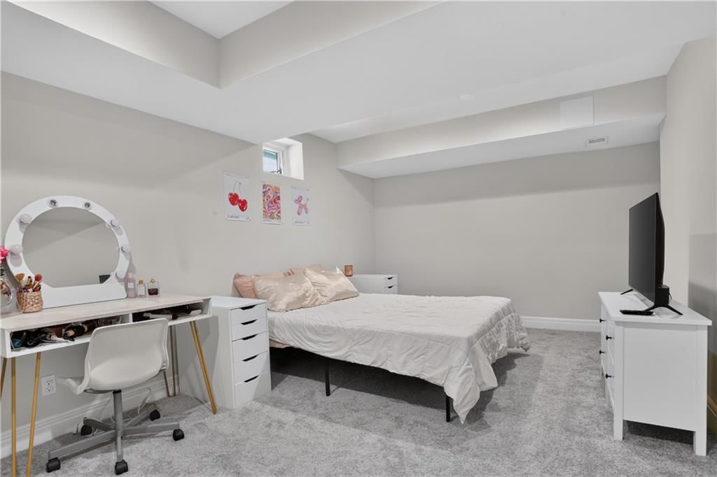8101 Park View Drive — photo 39