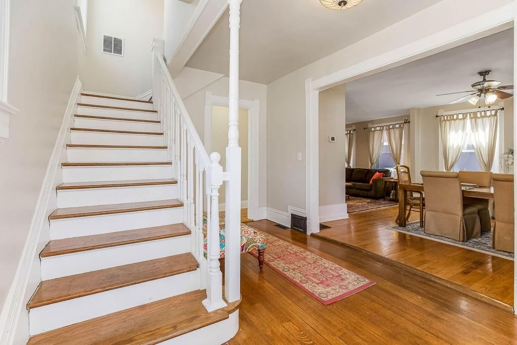 3949 Warwick Boulevard — photo 7