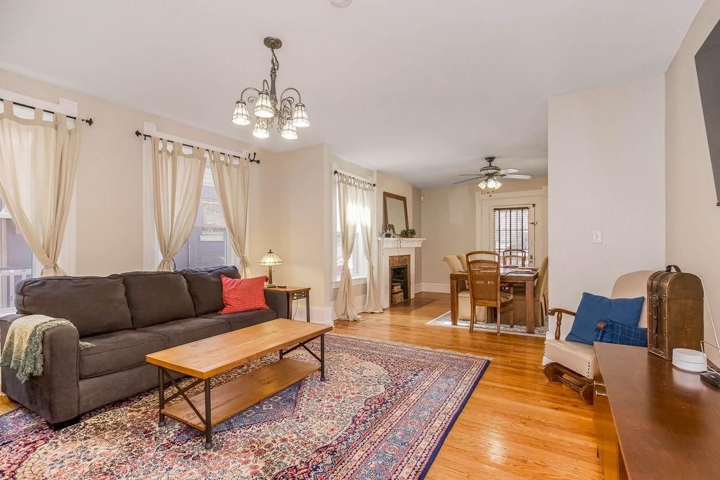 3949 Warwick Boulevard — photo 24