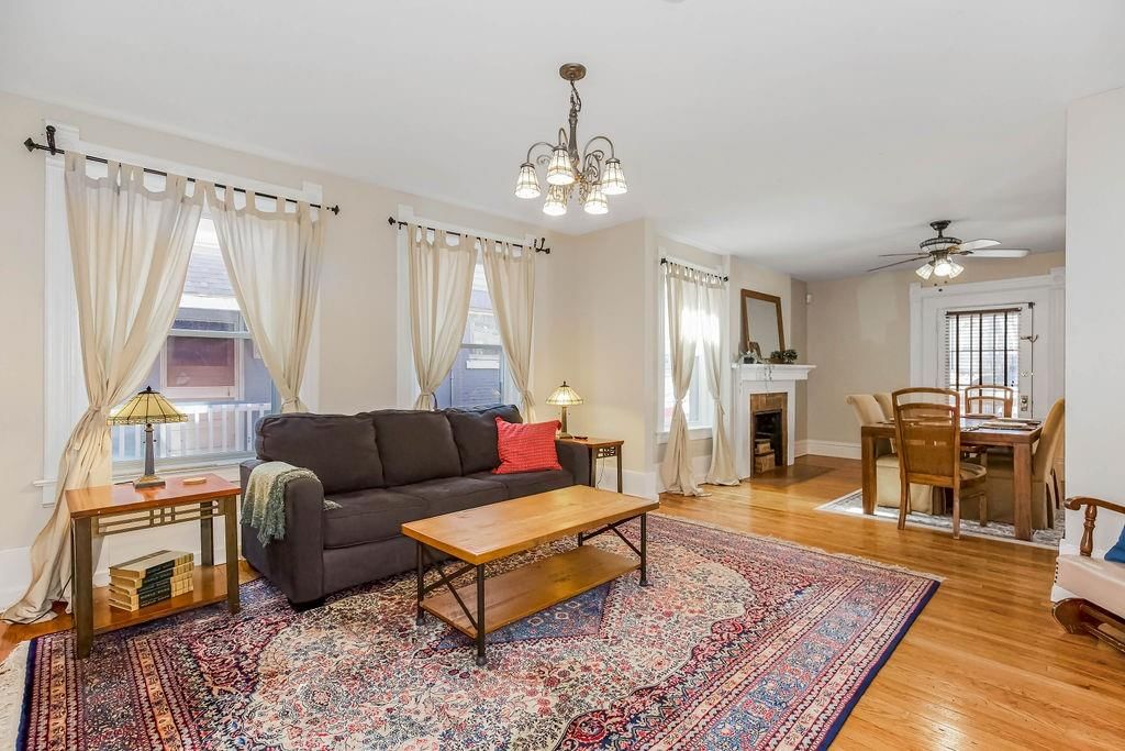 3949 Warwick Boulevard — photo 42