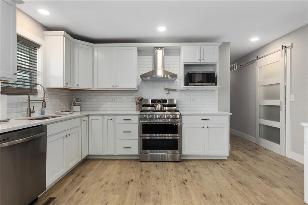 22612 N Prestige Drive — photo 12