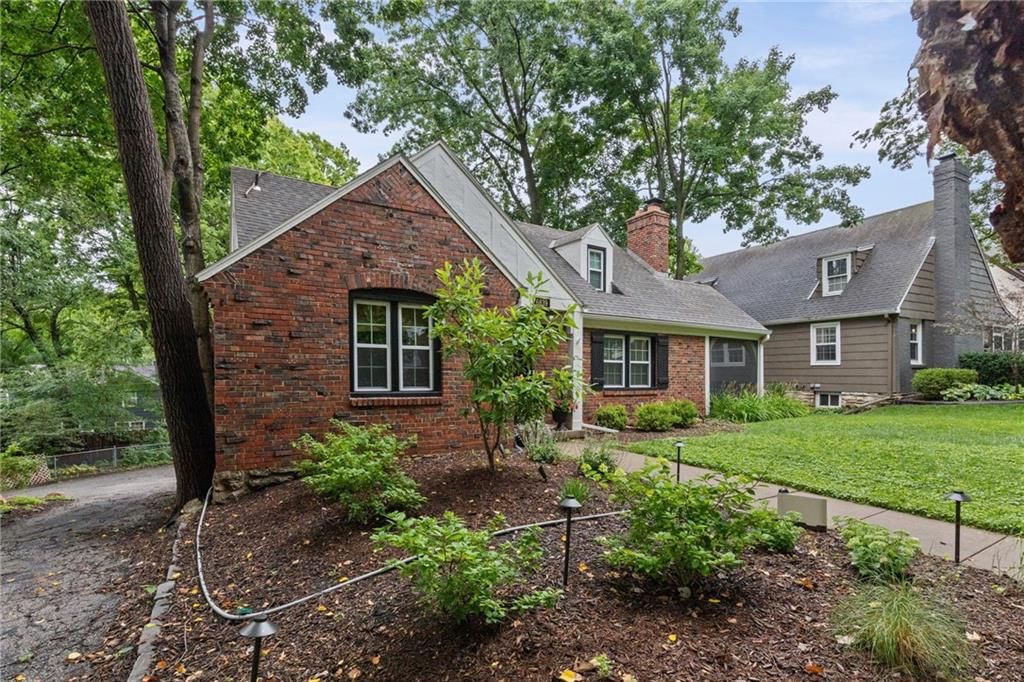 6839 Locust Street — photo 4
