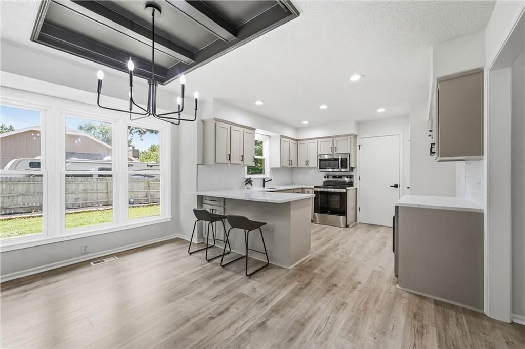 15529 W 146th Street — photo 12